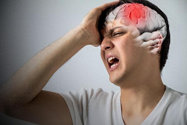 上海交大剖析300名脑梗案例，惊讶发现患脑梗的人，存在6大共性