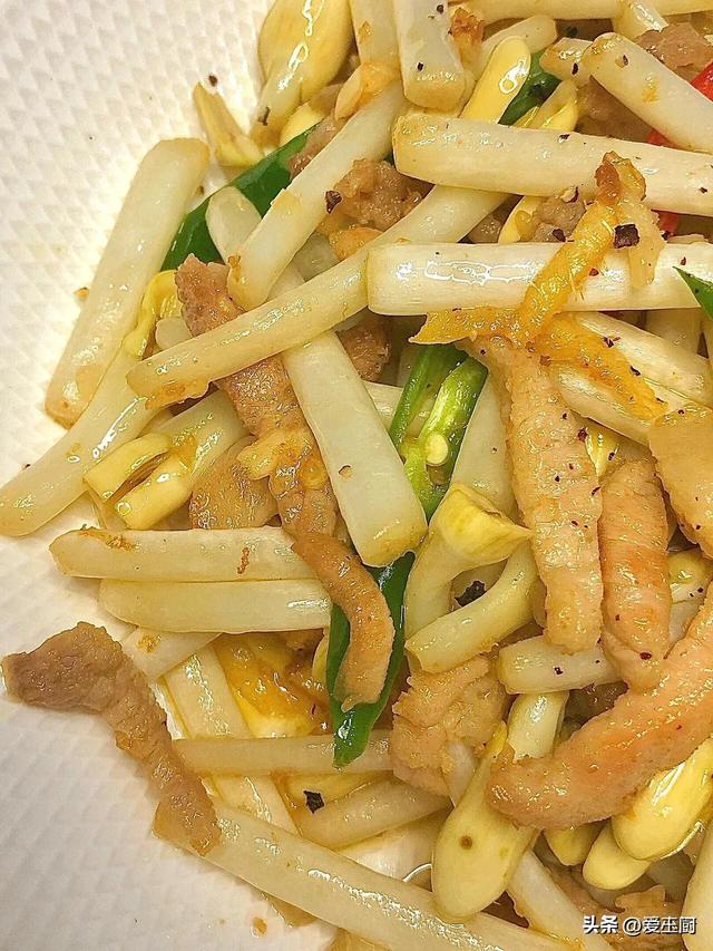 清明将至，建议多吃“三白”食物，“3白”指的啥？当季别不懂吃