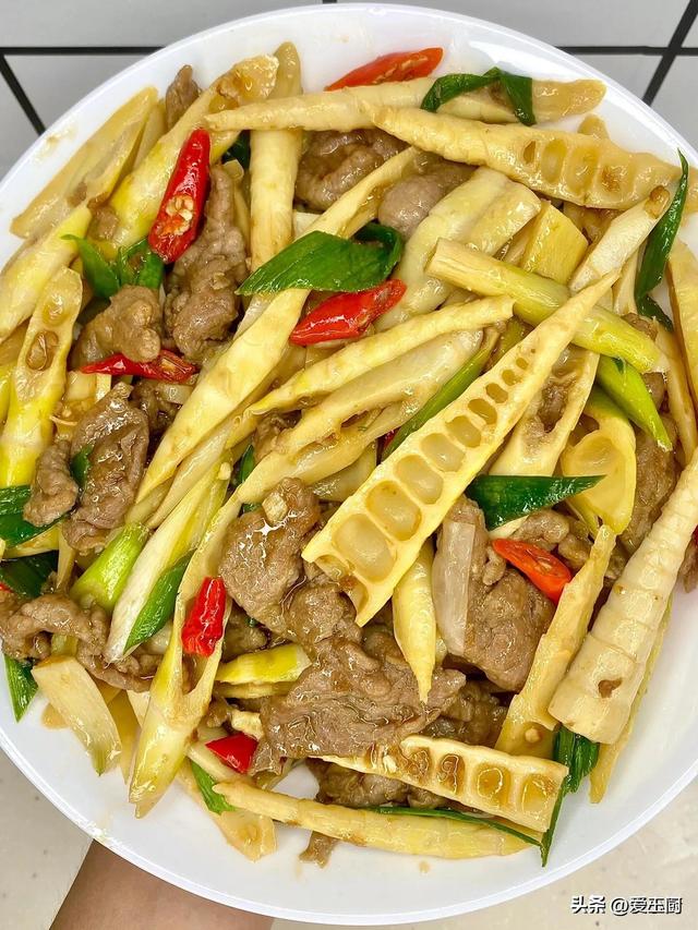 清明将至，建议多吃“三白”食物，“3白”指的啥？当季别不懂吃