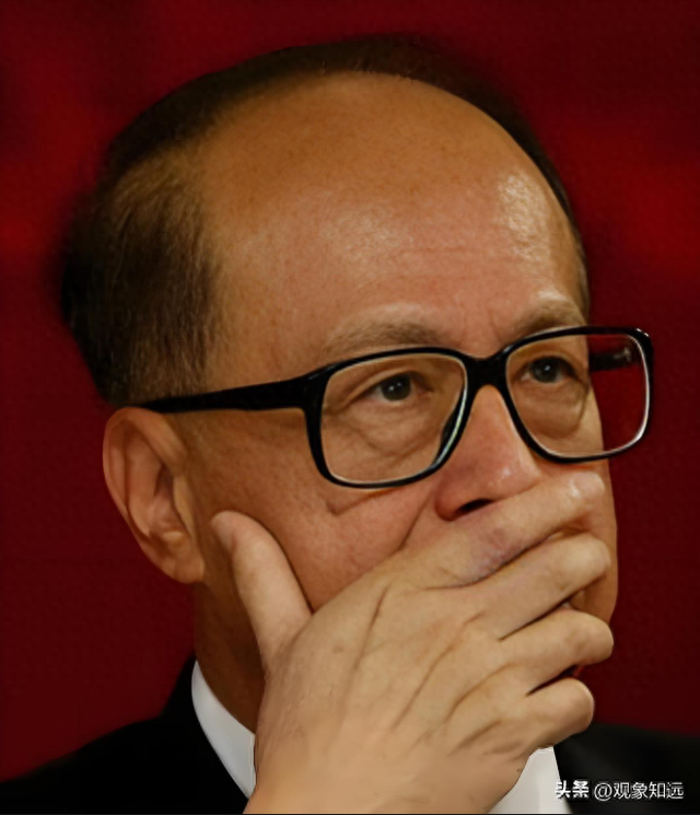 中美双方都已亮剑，周末发生了三件大事，李嘉诚究竟还在等什么？