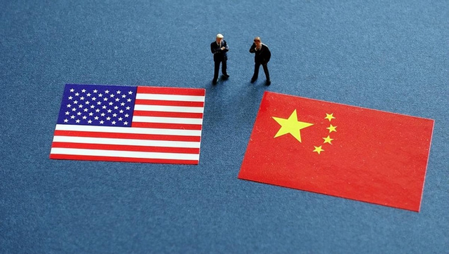 李嘉诚卖港口陷入两难！官方插手签约延迟，4家公司蒸发781亿港元