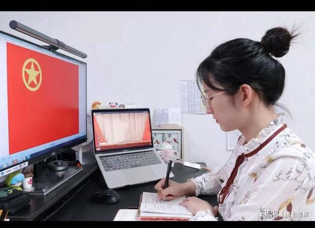 妻子举报上海一财政局主任科员出轨副科长，露骨聊天记录流出