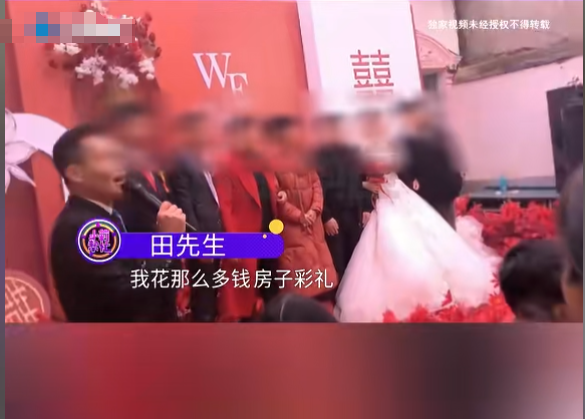 炸裂！男子车被开罚单，意外发现妻子出轨，60万换来一顶绿帽子