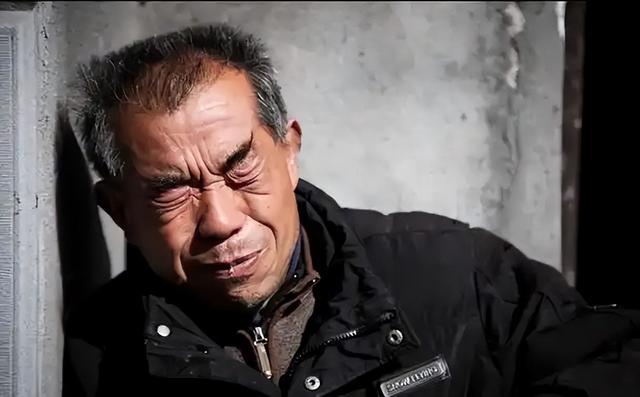 医生发现：最伤害肾脏的行为，不是憋尿！而是频繁去做这3件事