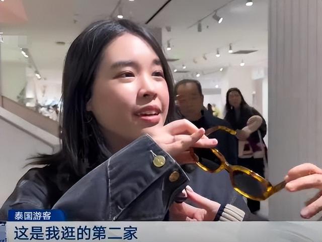 太意外！大量泰国游客涌入中国，打着旅游的"幌子"，实则另有目的