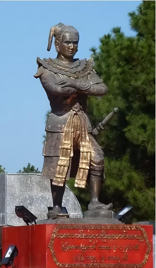 灾难！世界上最大的宫殿、缅甸末代王朝曼德勒皇宫在地震中坍塌！