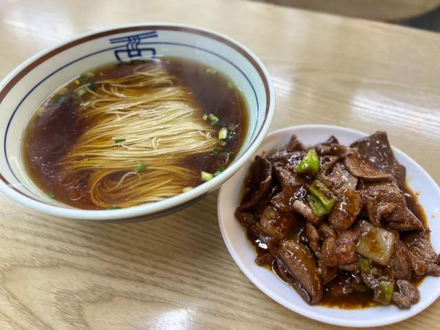 从浓油赤酱到麻辣鲜香，这些美食就在……