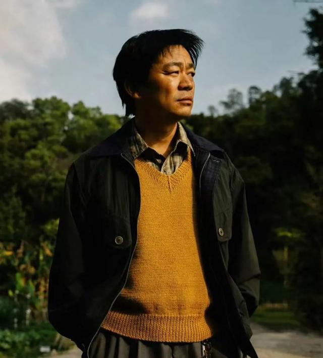 这次被央媒“点名”的王宝强，暴露真实处境，原来徐峥真的没说错