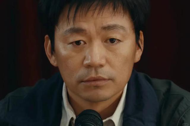 这次被央媒“点名”的王宝强，暴露真实处境，原来徐峥真的没说错