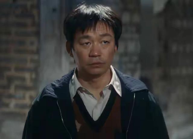 这次被央媒“点名”的王宝强，暴露真实处境，原来徐峥真的没说错