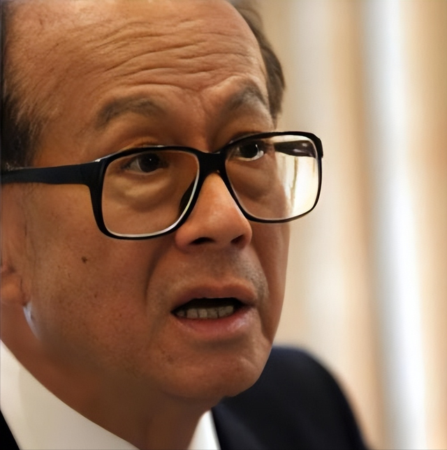 最后期限，外交部终于回应，李嘉诚结局已定，190亿美元打水漂