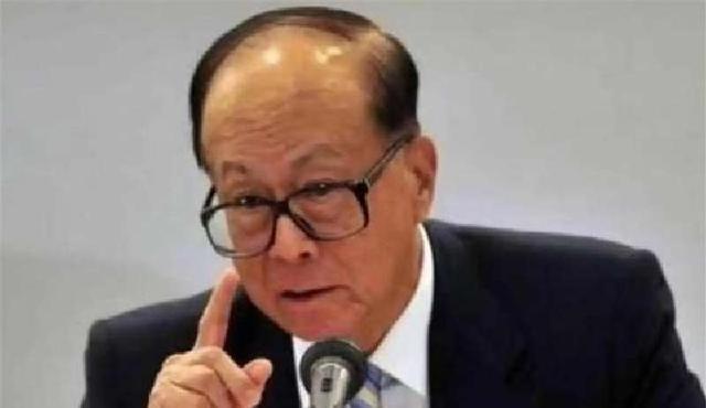 坏消息一个接一个，交易暂停，4大集团暴亏781亿，李嘉诚后悔晚了
