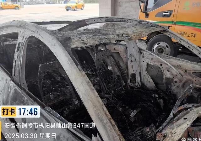 万万没想到，56岁的雷军，竟以这样的方式“塌房”了