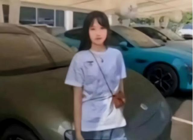 小米SU7后续：女主更多照片曝光，男友晒生前最后聊天记录，泪目