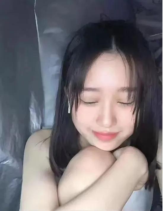 小米SU7后续！雷军发声回应 遇难者身份曝光，年仅23岁，有3年驾龄