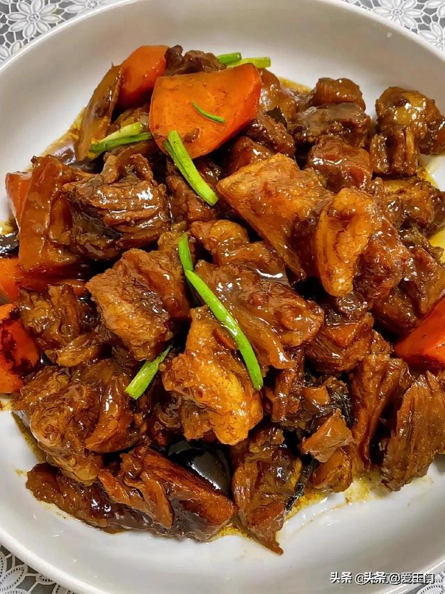 “肾强一倍，人活百岁”，中老年常吃4种养肾菜，头发黑面红润