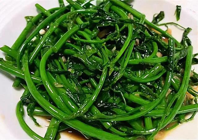 4月这菜使劲吃！一清热解毒、二护眼、三清肝，当季鲜嫩别不懂吃