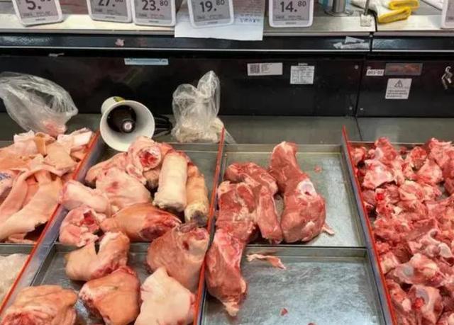 超市的猪肉，为什么比菜市场更自制？员工说出实情：5点原因
！
