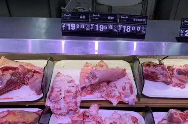 超市的猪肉，为什么比菜市场更自制？员工说出实情：5点原因
！
