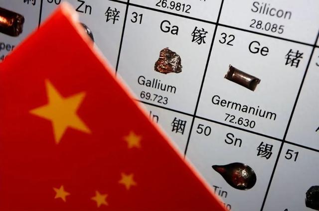 收到中方奉陪到底的答复，短短24小时内，特朗普对华开了后门