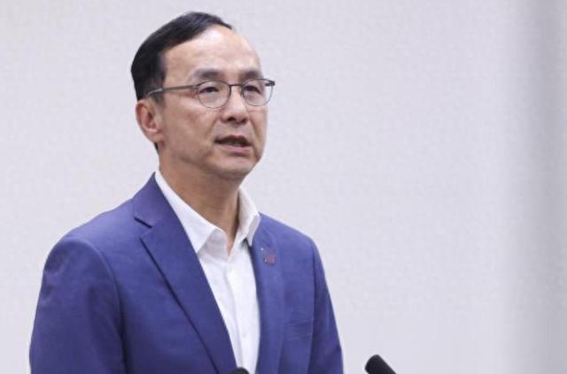 年夜
陆收兵不到24小时，特朗普改变对台湾称谓，两岸统一时候将至？