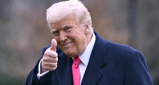 加税104%，特朗普等中国来电认输，话音刚落，160多国收中方文件
