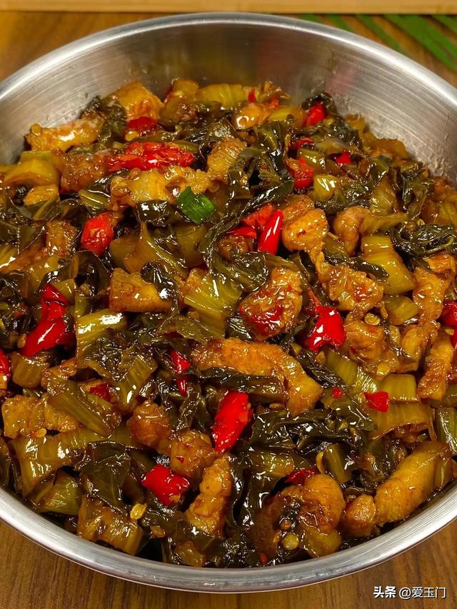 春天了，这8道美食要常吃，应季而食，让春天活气
满满！