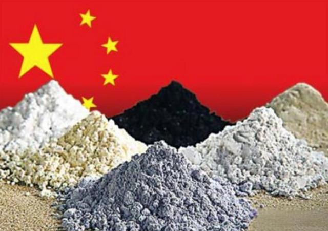 特朗普连夜叫停，对中国两样东西
免除关税，终于知道疼了？