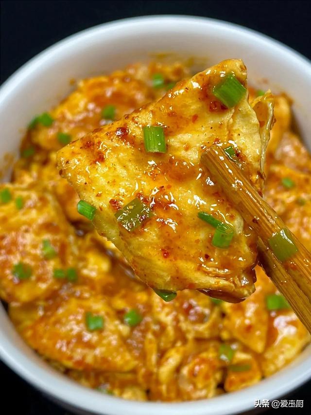 “春养肝，睡得喷鼻
”，春天里常吃8道菜，排除垃圾，身材好