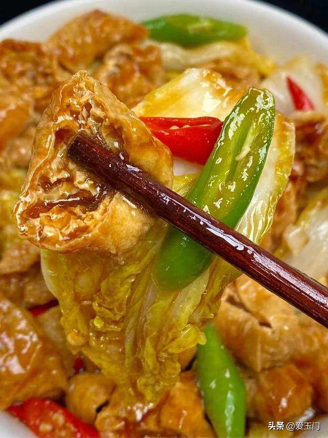 豆腐最解馋的6种做法，百吃不厌，上桌孩子们都抢着吃