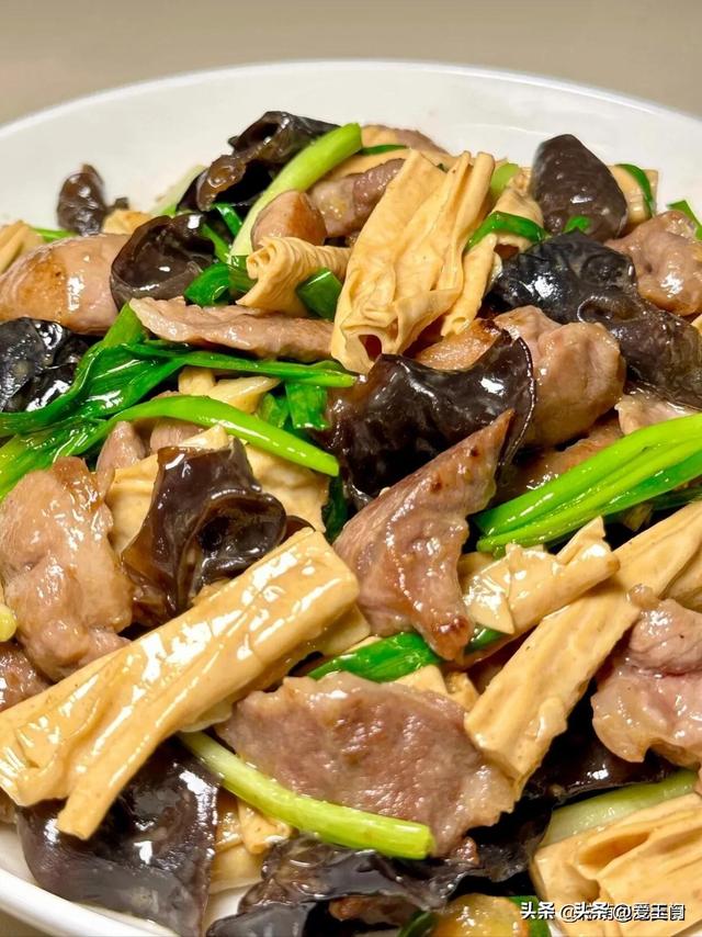 自带“黄体酮”的食物
，三天两头吃1次，还你少女脸，比护肤品强