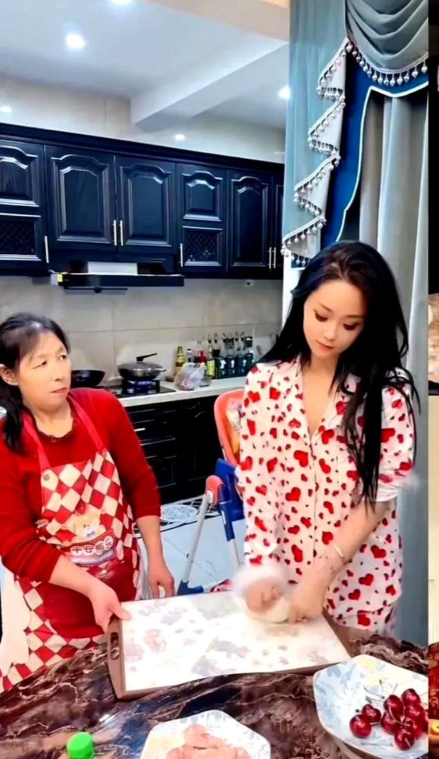 “嫂子揉面”终被点名批评
！ 为了流量不择本领，发起封杀！
