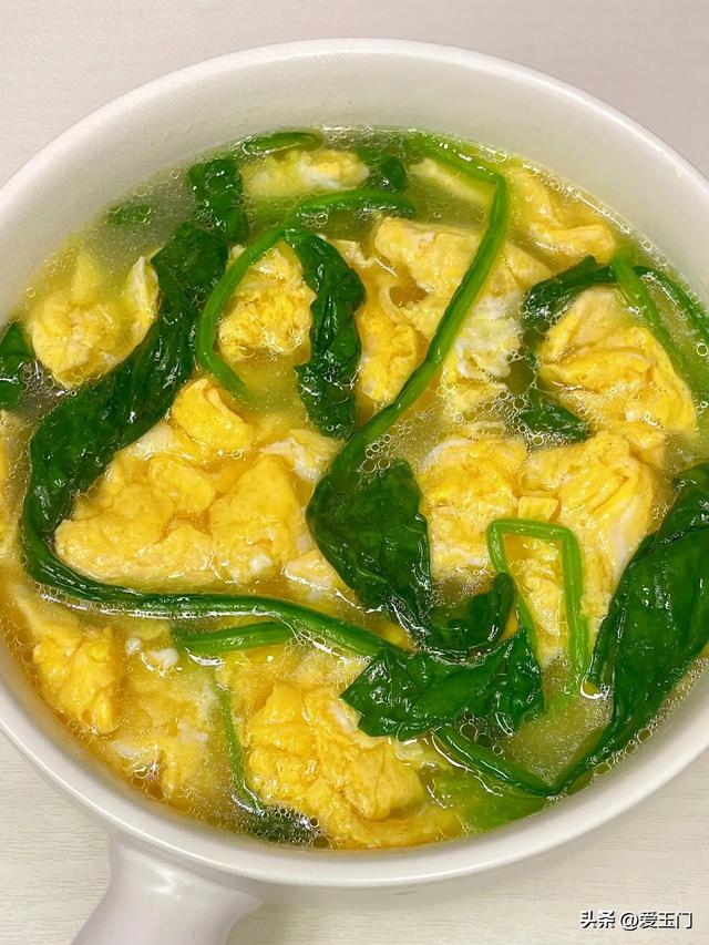 肠胃不适常积食，常吃4道清肠菜，清肠通便，健脾养胃过春天