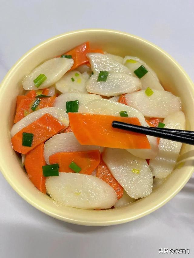 肠胃不适常积食，常吃4道清肠菜，清肠通便，健脾养胃过春天