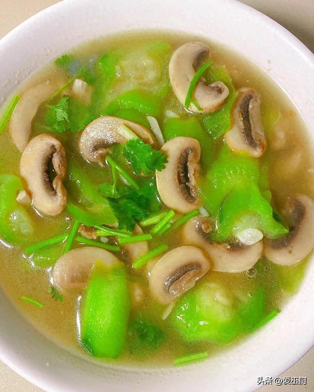 老祖宗传下来的“灭火汤”，每周喝一次，给身材洗洗澡，满身舒服