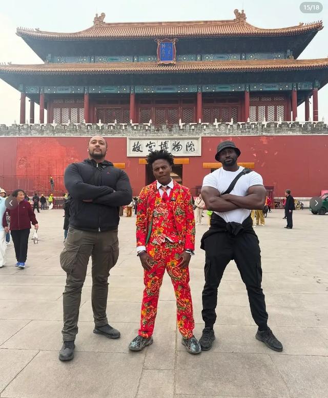 甲亢哥回美国后发18张照片，对中国印象一清二楚，开释了3个旌旗暗记

