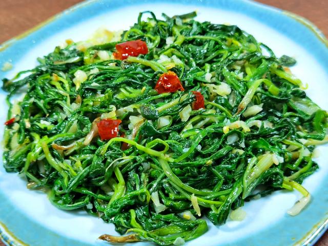 这菜满身是宝，却常被人“嫌弃”，比荠菜还营养，错过再等一年！