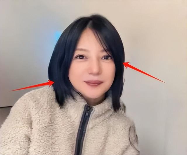 赵薇：封杀四年，古迹婚姻全失落

败，网友晒出近照大变样