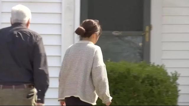 华裔顶级专家投靠
美国，掉
联数周妻子怒斥：奉献26年，却被当罪犯