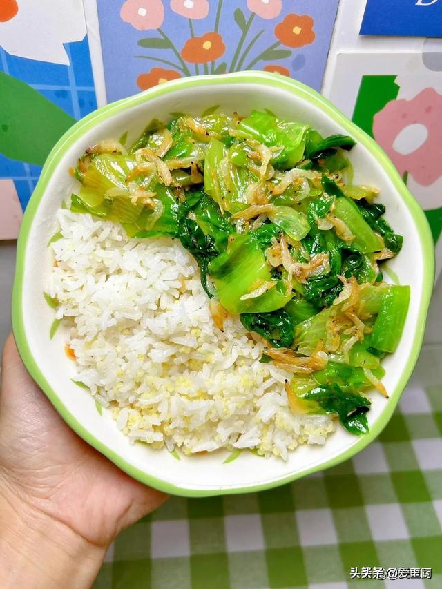 春天，便秘“最怕”5种蔬菜，天天吃点，清肠胃，肚子不再胀胀的