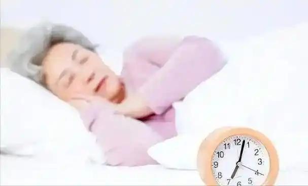 研究发明
，每天饭后要午睡的人，不出3个月，身段或有4种改变！