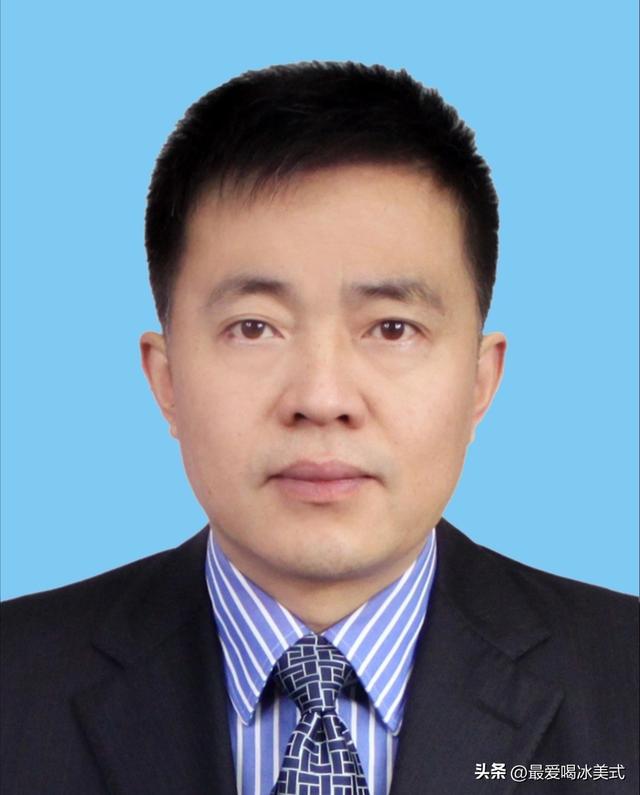 中心巡视组才刚到四川第四天，四川一干部被查，不但贪财还好色！