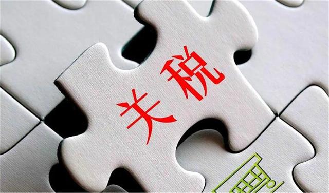 中美全面
断供开端
，40艘巨轮开往中国，美国人畏惧的变乱照旧来了