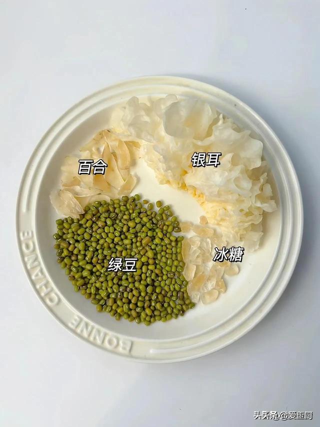 睡多久都困，发起多吃这3种豆，健脾祛湿消水肿，精神足气色好
