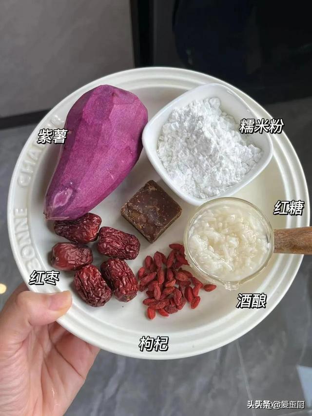 自带“黄体酮”的4种食品，发起45岁后一周吃2次，皮肤水嫩有光泽