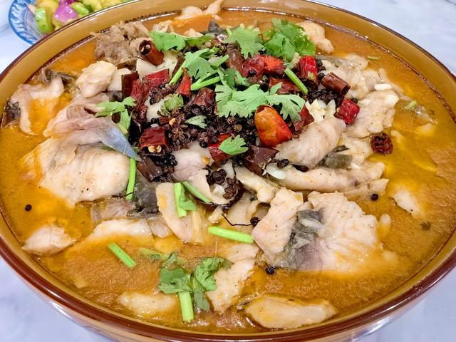 谷雨后，少吃鸡肉和牛肉，提议
多吃这3种肉，腿脚有劲，精力头足