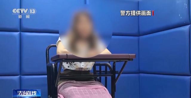 后续来了！高铁拦门事件转达细节，女子身份被扒，处罚效果引争议