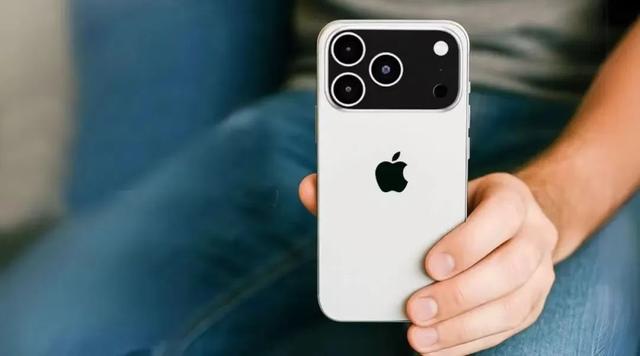 iPhone17 Pro Max表面首爆，这计划不买不行了！