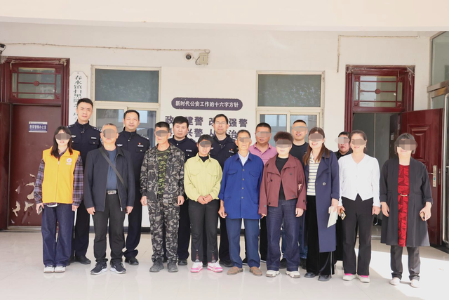 女孩跟男友外出打工失落，15年后被找到已育两子 父亲：她昔时
流离到河南，不知回家的路