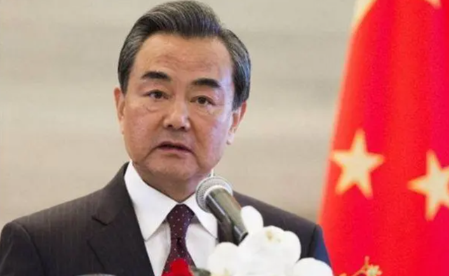 中方担忧
成真，万斯访印密谈，不到24小时，莫迪当局对中国脱手了